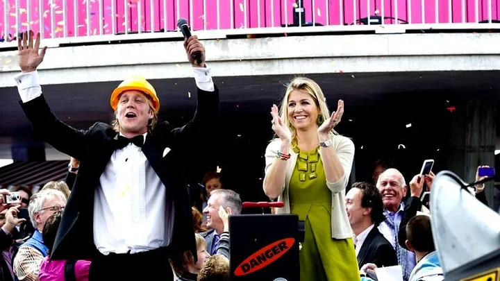De opening met Máxima